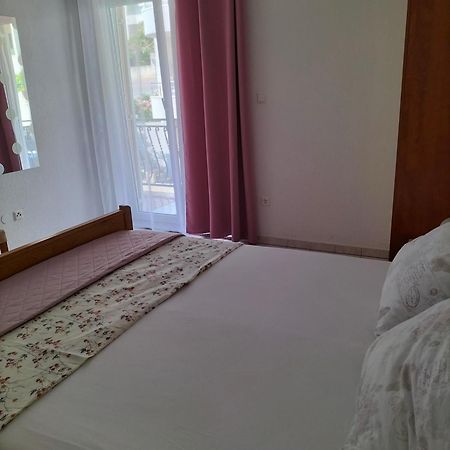Studie-Apartment In Makarska, Kroatien Esterno foto