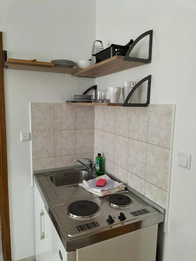 Studie-Apartment In Makarska, Kroatien Esterno foto