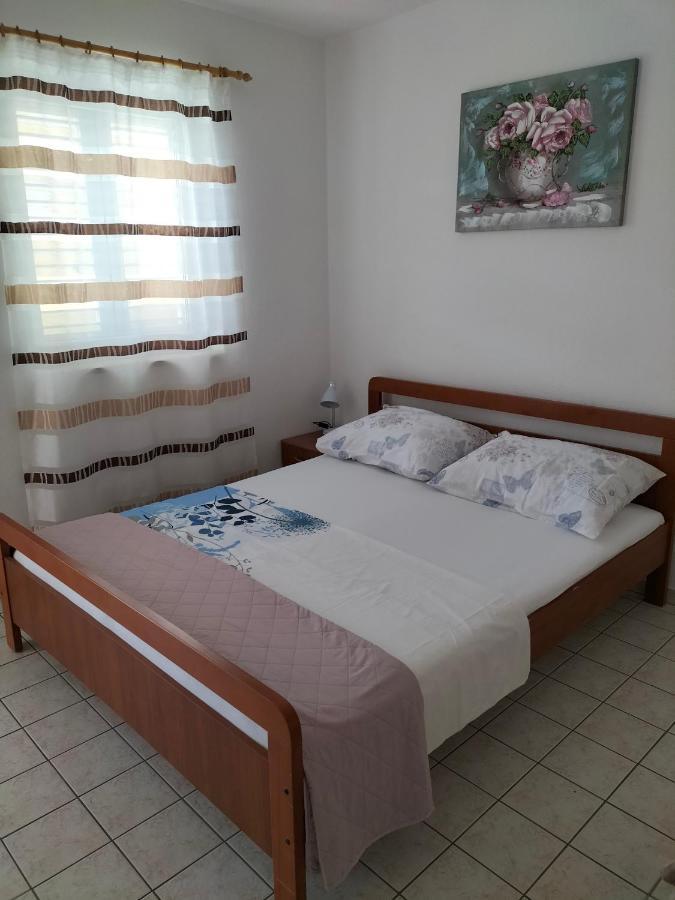 Studie-Apartment In Makarska, Kroatien Esterno foto